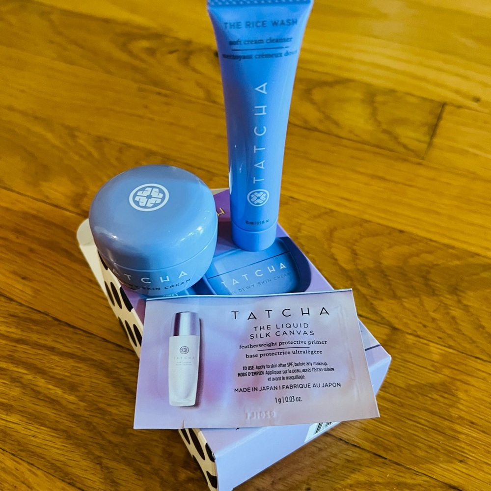 Tatcha Beauty Gift Set - Picture 6 of 9